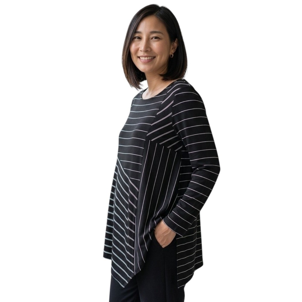 Lisa Bayne Asymmetrical Tunic Top Lagenlook Black White Stripe Made in USA - M